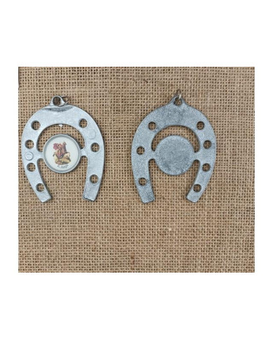 MEDALHA FERRADURA S JORGE 85MM
