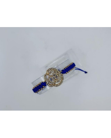 BRACELET MACRAMÉ WITH SPARKLING ROSES