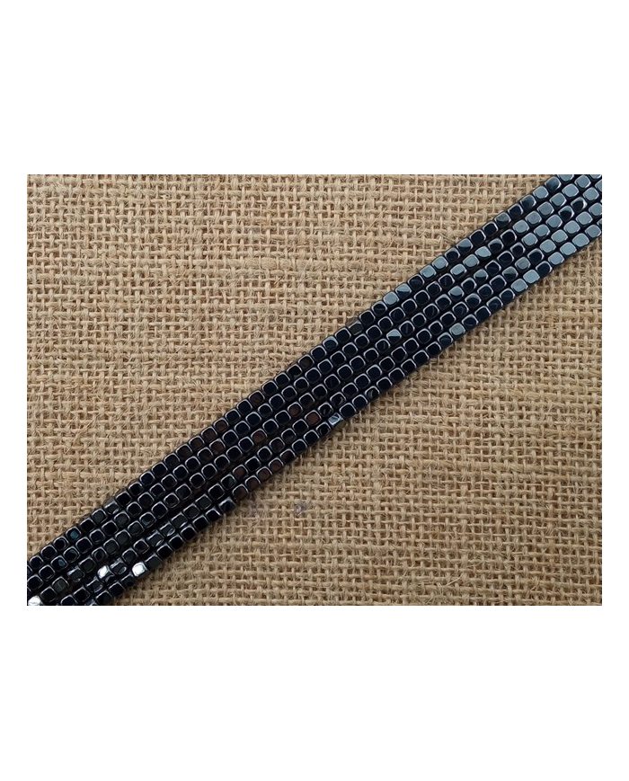 FIADA 93 CT HEMATITE CUBO RED 4MM